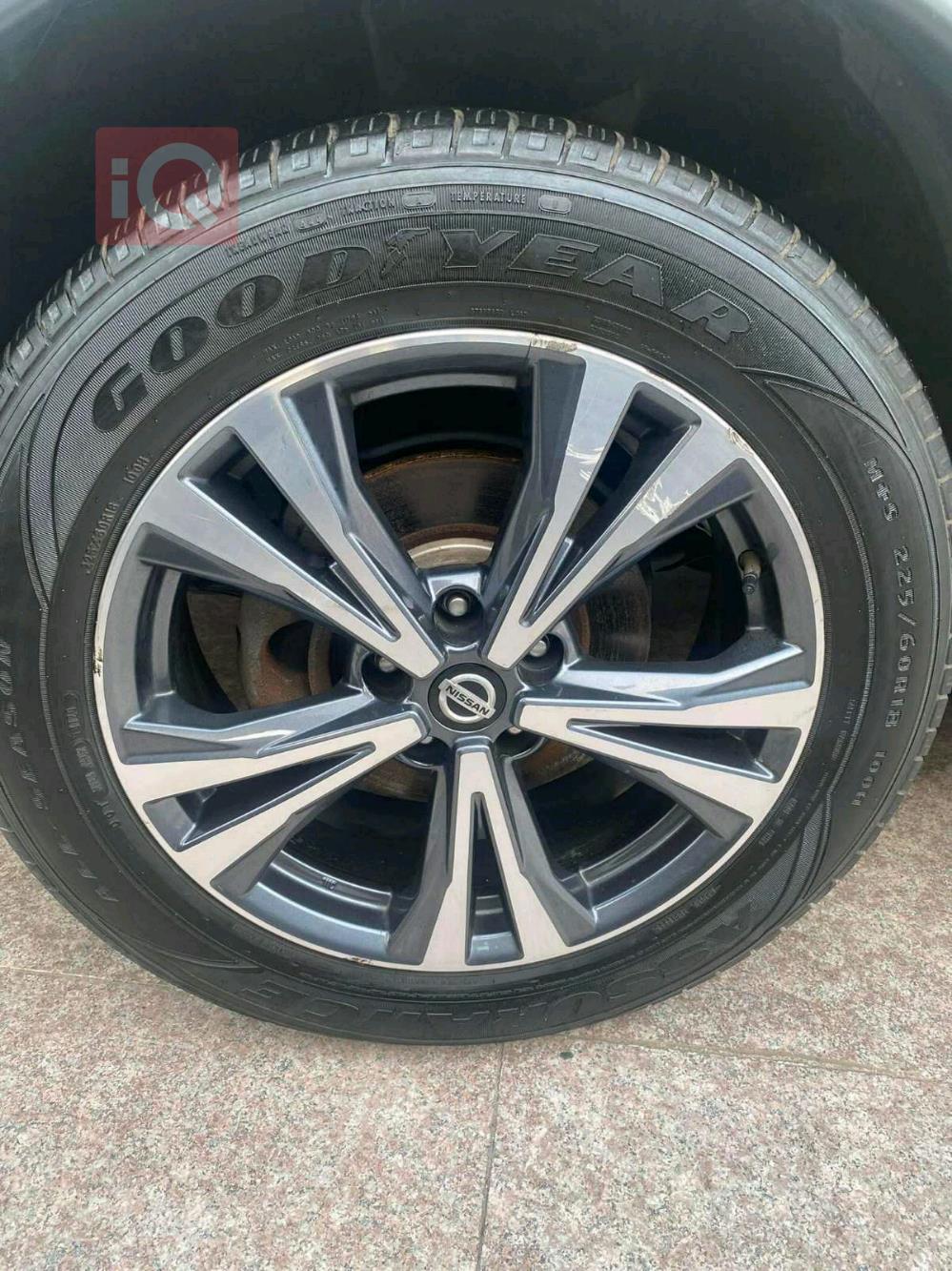 Nissan Rogue